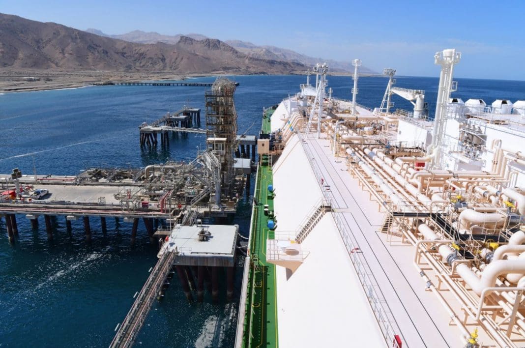 Shell To Ship First Carbon Neutral Lng Cargo From Oman Lng Prime