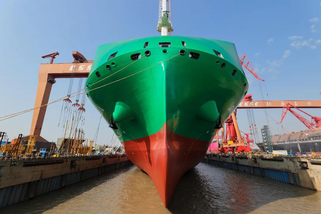 Hudong Zhonghua Launches Lng Powered Cma Cgm Bahia Lng Prime