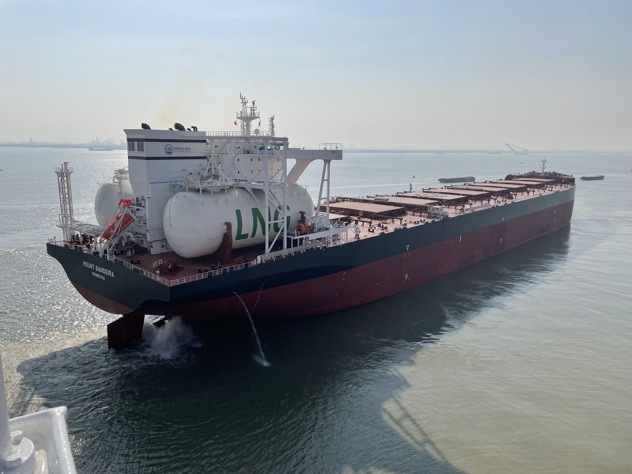 Himalaya Takes Delivery Of LNG Powered Bulkers LNG Prime