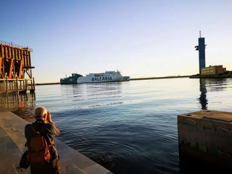 Balearia’s LNG-powered ferry in Almeria port