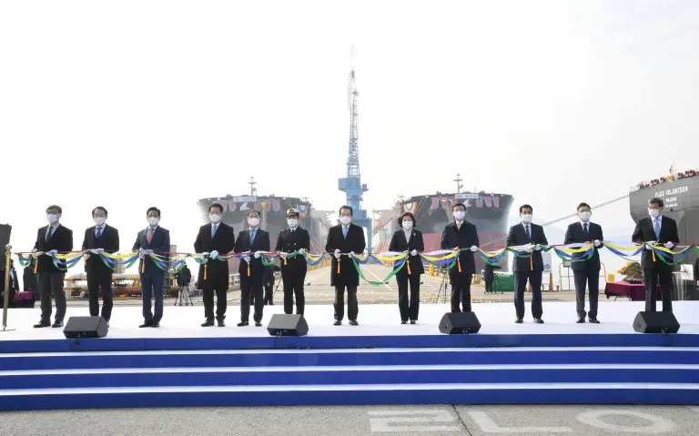 South Korea names first LNG-powered bulkers