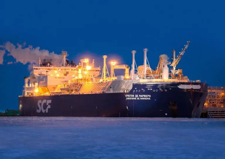 Novatek, SCF celebrate first January NSR LNG transit