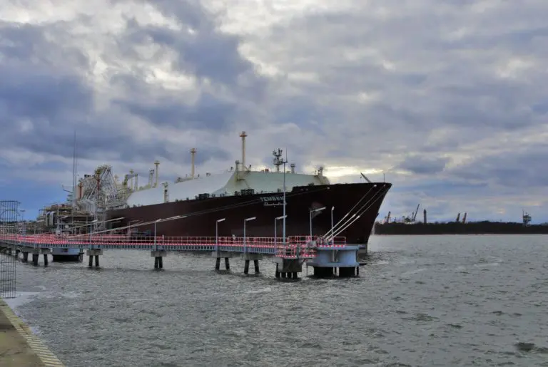 Polish 2020 LNG imports rise 10 percent