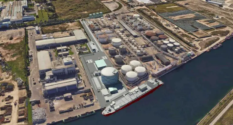 Venice LNG gets approval to build Italian small-scale terminal