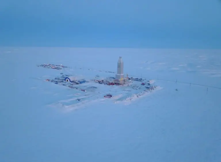 Novatek’s finance chief Arctic LNG 2 signs several new deals as construction progresses