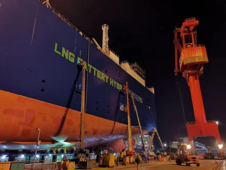 Jiangnan launches UECC’s LNG PCTC