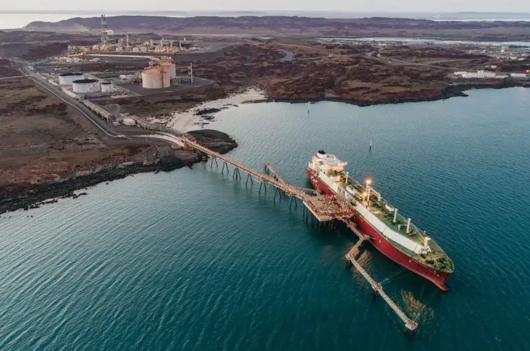 Australia's Woodside sets Pluto LNG emissions targets