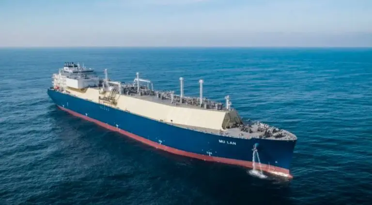 Hudong delivers LNG tanker to CSSC Shipping