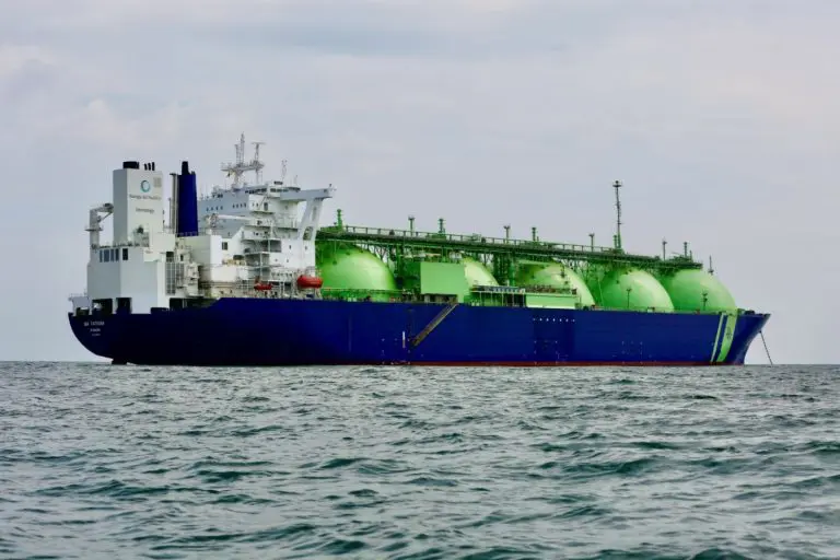 BW Tatiana FSRU ready to supply El Salvador LNG-to-power project