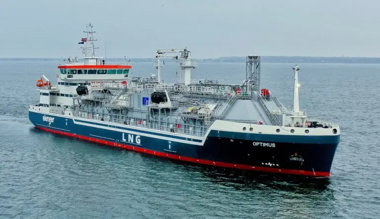 Estonia's Elenger christens first LNG bunkering newbuild