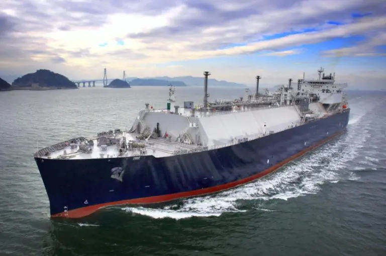 GTT clinches SHI tank contract for six LNG-powered containerships