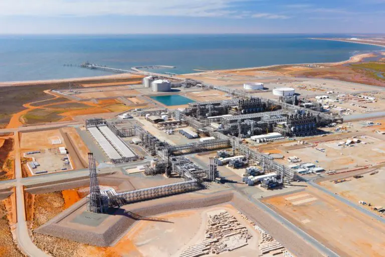 Australian LNG exports drop in January