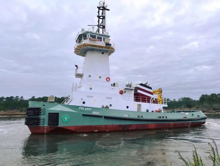 Master Boat Builders hands over LNG ATB tug to Polaris