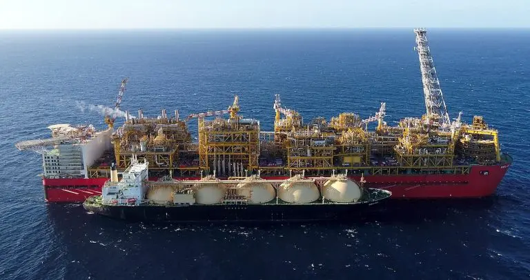 Shell postpones Prelude FLNG maintenance