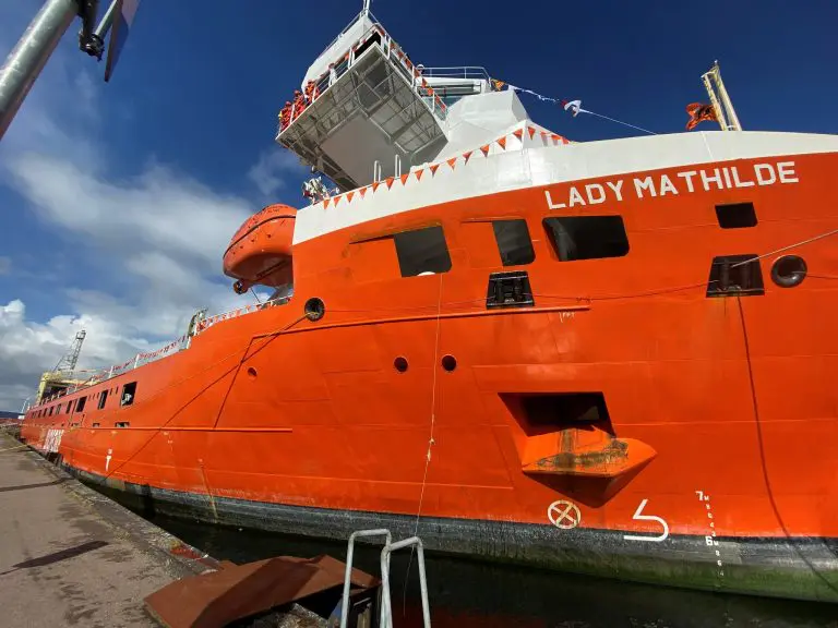 Wijnne Barends christens second LNG-powered vessel in Amsterdam