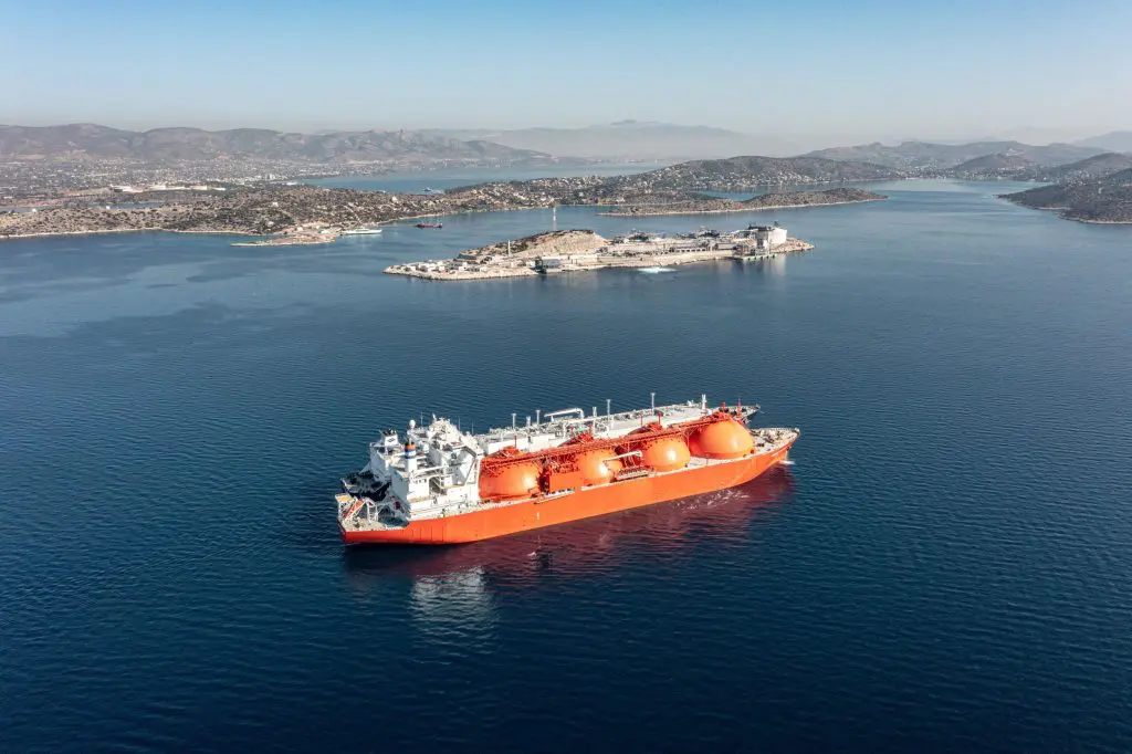 DESFA: Revithoussa FSU gets first LNG cargo