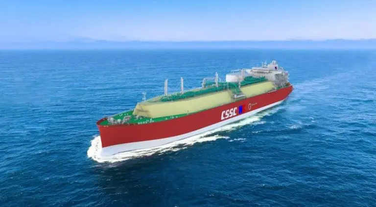 Japan's MOL inks deal with QatarEnergy for three new LNG carriers