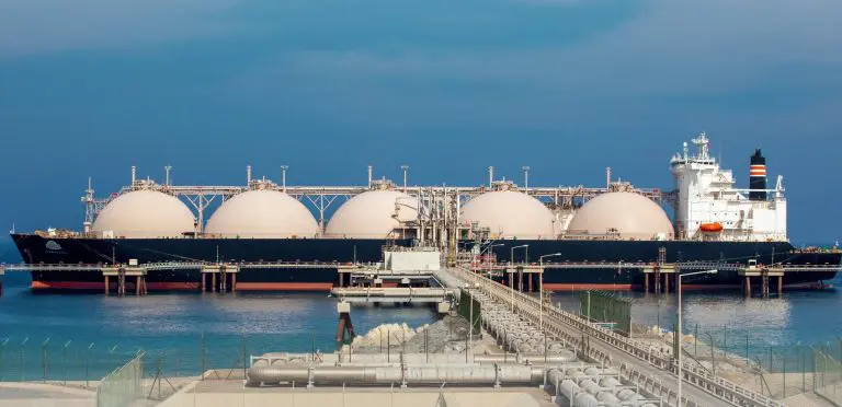 Oman LNG loads 3000th cargo