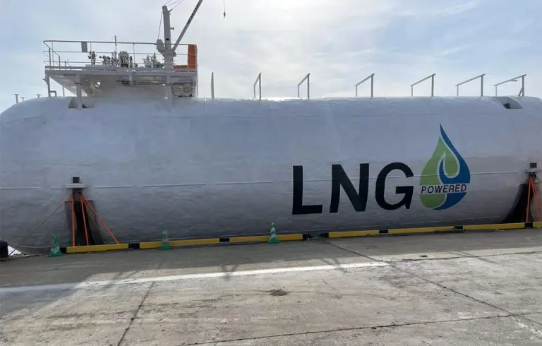 Japan backs construction of Fairfield Chemical's LNG-powered tanker