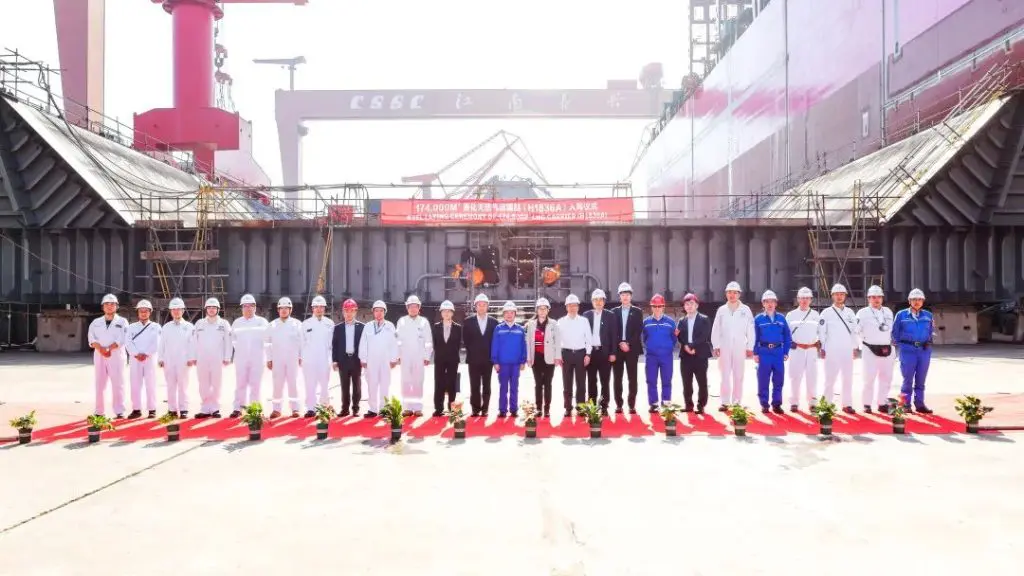 Hudong-Zhonghua lays keels for two LNG carriers