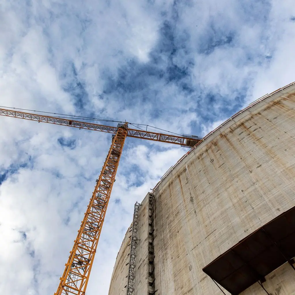 Construction progresses on new Grain LNG tank