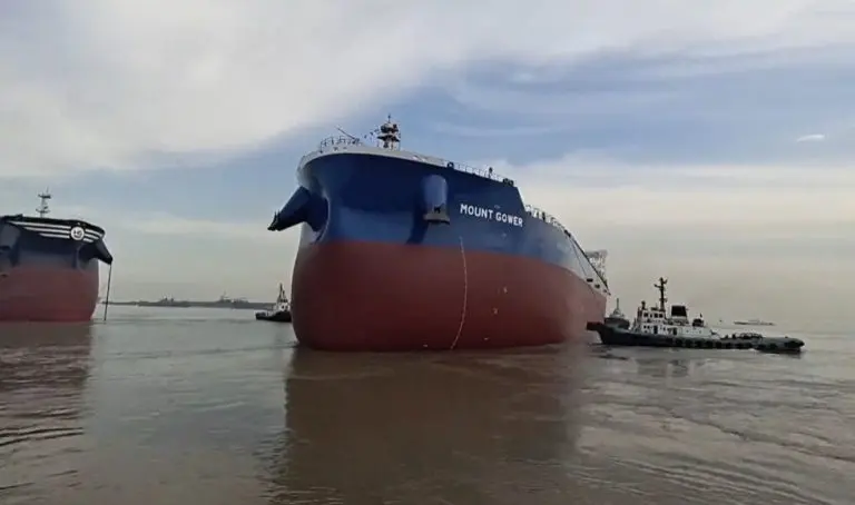 NTS launches LNG-powered bulker for EPS