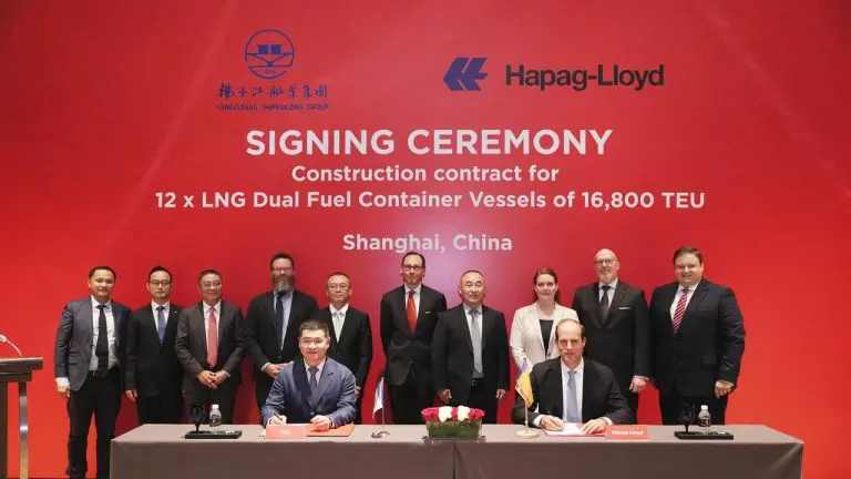 Germany's Hapag-Lloyd orders 24 LNG-powered containerships in China