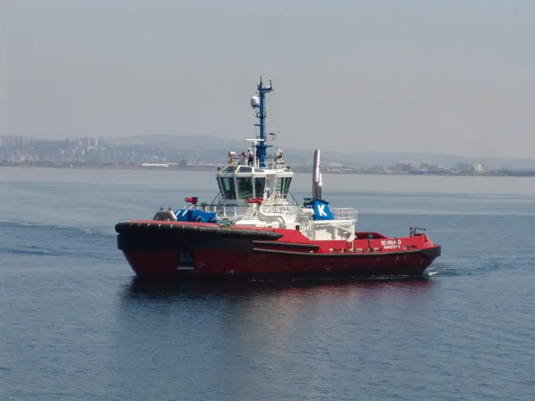 Kotug clinches Tortue FLNG gig