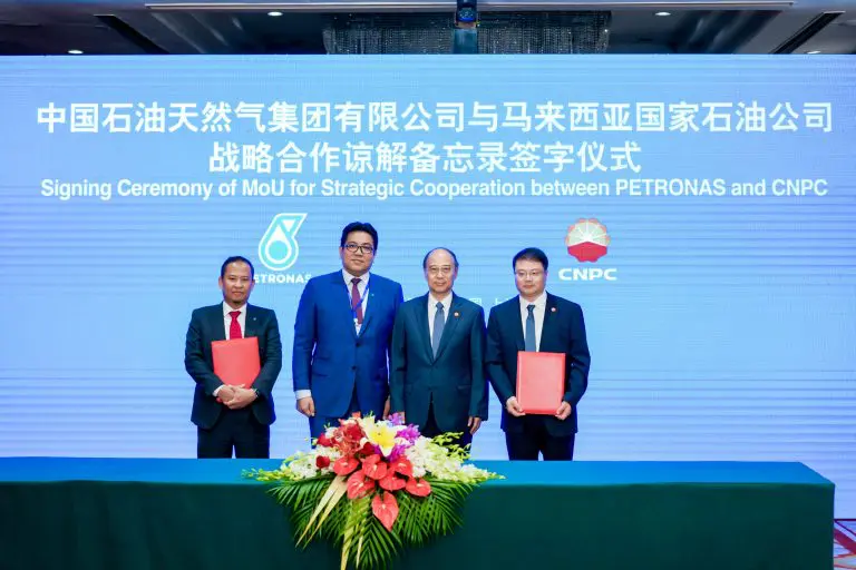 Petronas, CNPC strengthen LNG ties