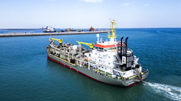 Marsa LNG dredging operations start in Oman