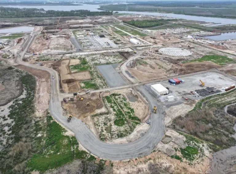 Woodside assessing tariff impact on Louisiana LNG