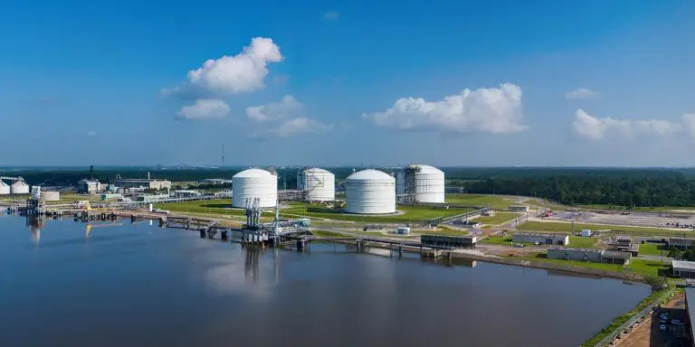 Energy Transfer's Lake Charles LNG secures FERC extension