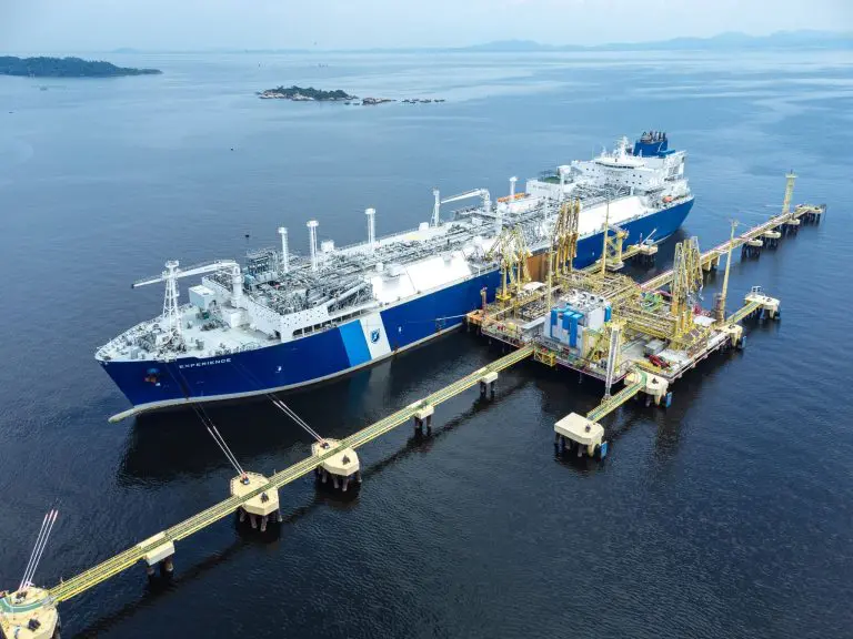 Excelerate to install reliquefaction unit on Brazilian FSRU