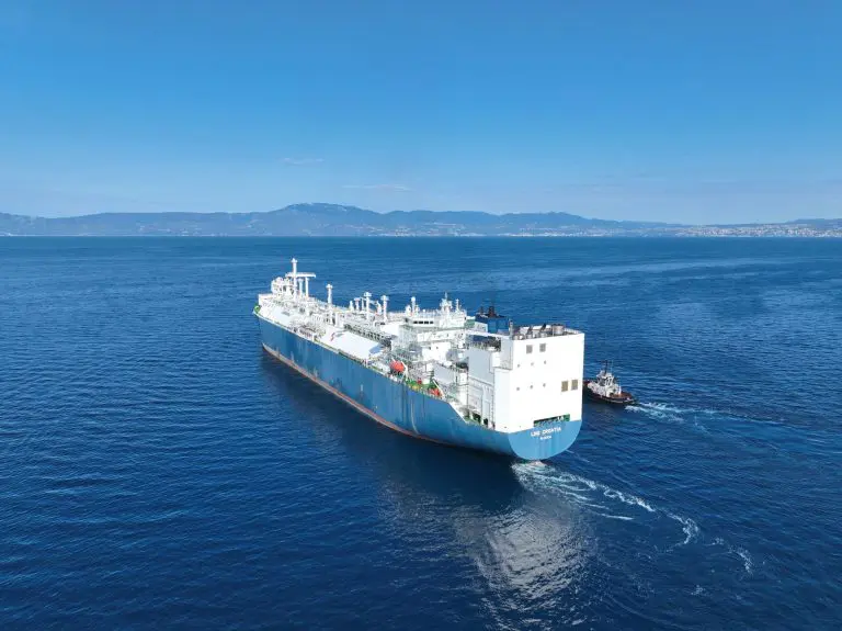 Croatian FSRU heads to Turkish yard to add regas module