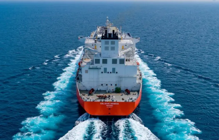 Celsius, Caravel order LNG bunkering duo in China