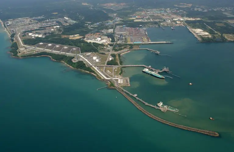 Petronas says Bintulu LNG operations not affected after security threat
