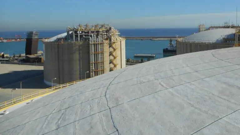 Spanish LNG imports dip in July