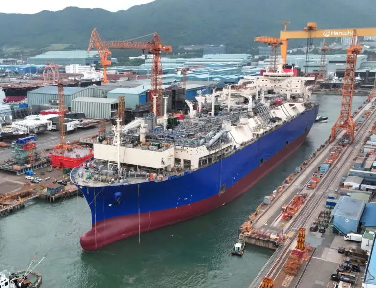 Hanwha Ocean launches Singapore’s first FSRU