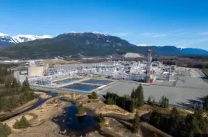 Shell, partners take FID on LNG Canada Phase 2
