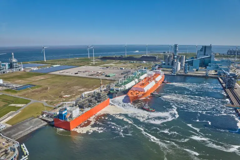 CEZ says Eemshaven LNG imports same as last year