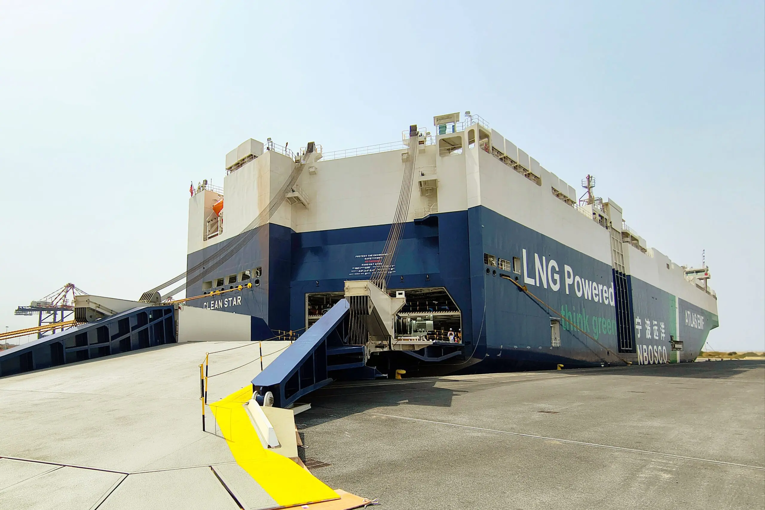 China's Ningbo Ocean in LNG-powered car carrier move