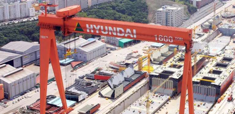 HD Hyundai yards to build more LNG-powered containerships for HMM