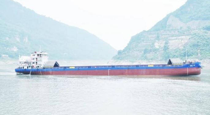 China’s first hybrid inland ship sets sail on Yangtze River