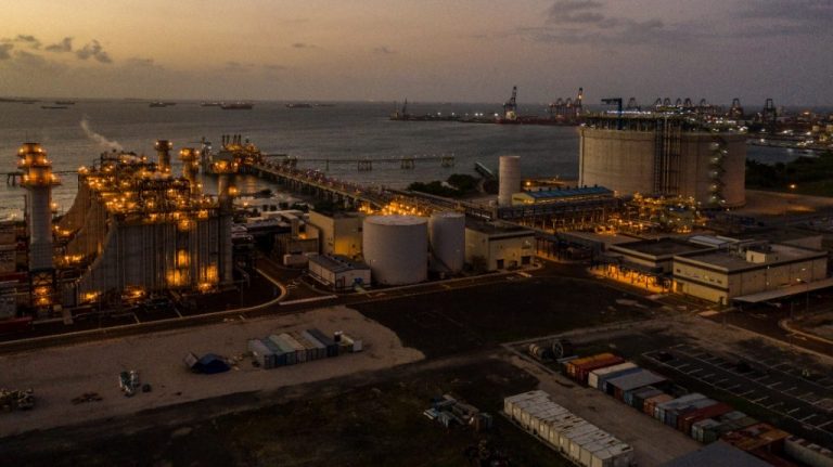 Duo inks LNG trucking deal for Panama and Costa Rica