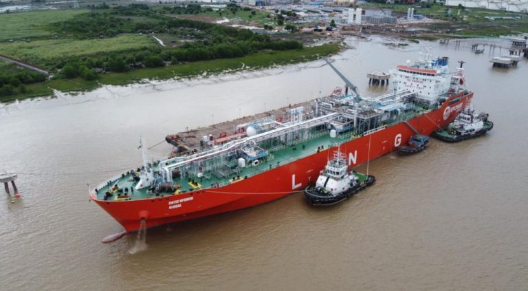 CNTIC VPower’s first vessel delivering LNG to Myanmar