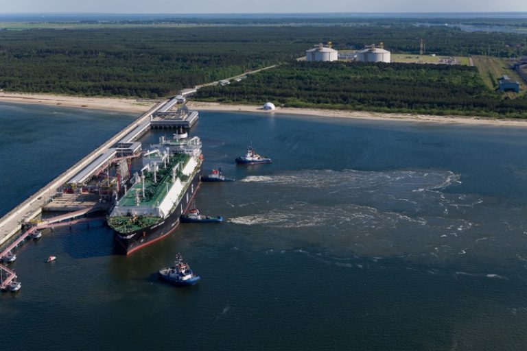 Polish quarterly LNG imports rise