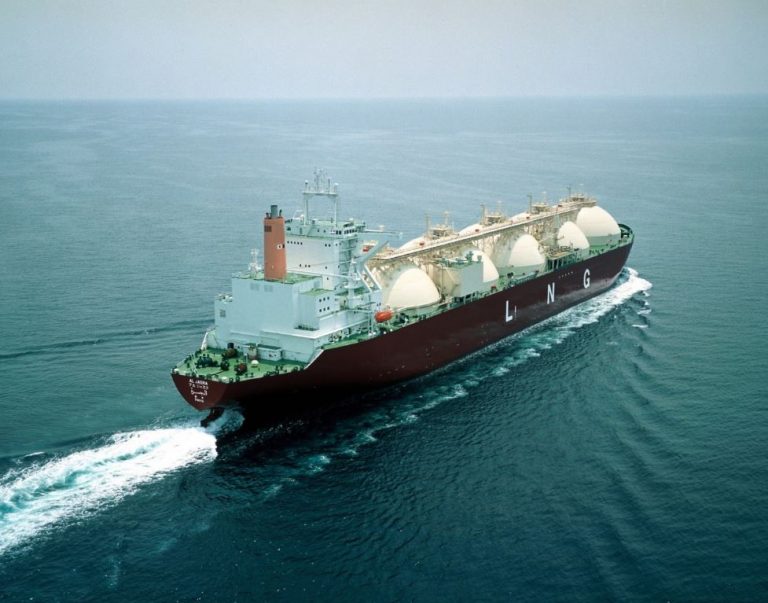 Qatargas powers LNG carriers with boil-off