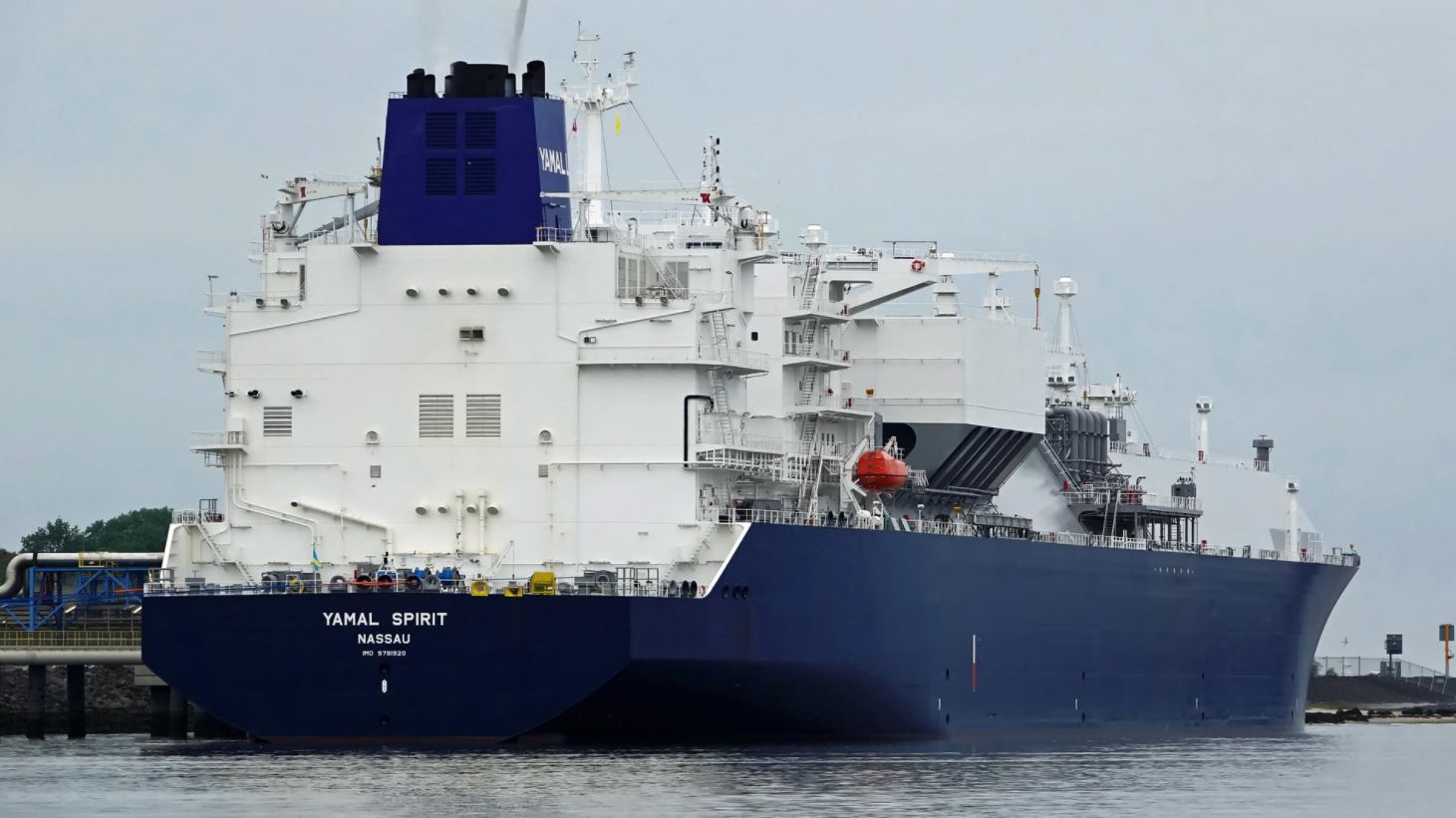 Russia's Novatek delivers 1st LNG cargo to UAE