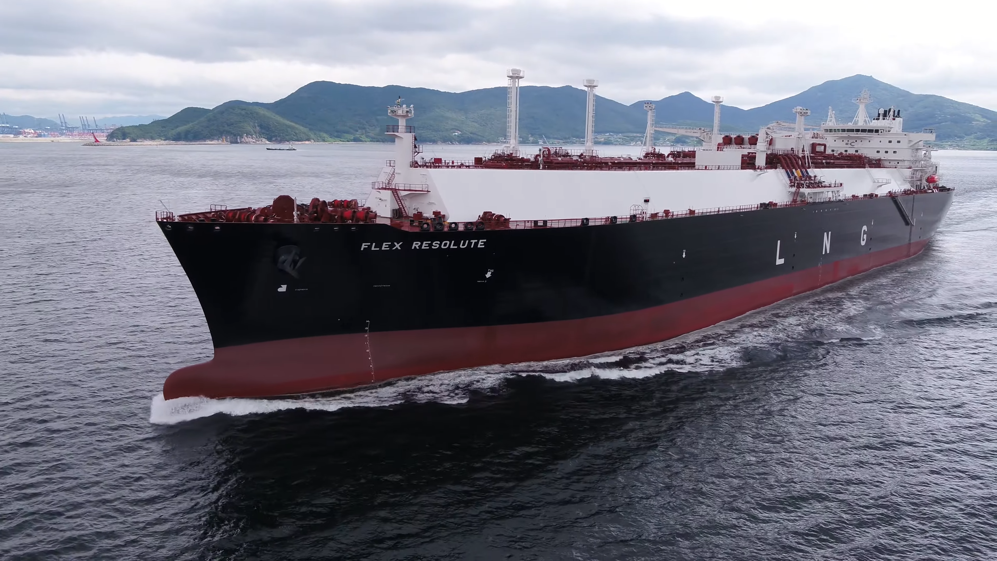 Video Flex takes delivery of new LNG vessel