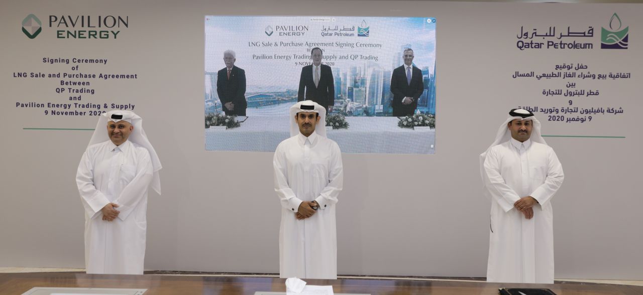 Qatar Petroleum's new trading unit wins Singapore LNG deal